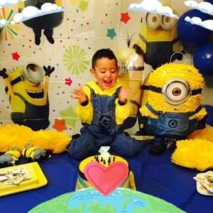 Meet your Posher, Dina